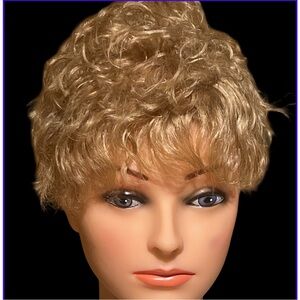 Human hair  Pixie Topper Wig in Light Blonde NWOT